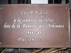 Commemorative plaque for the world war 2 victims